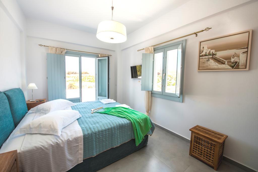 Sea And Sand Villas Монолитос Экстерьер фото